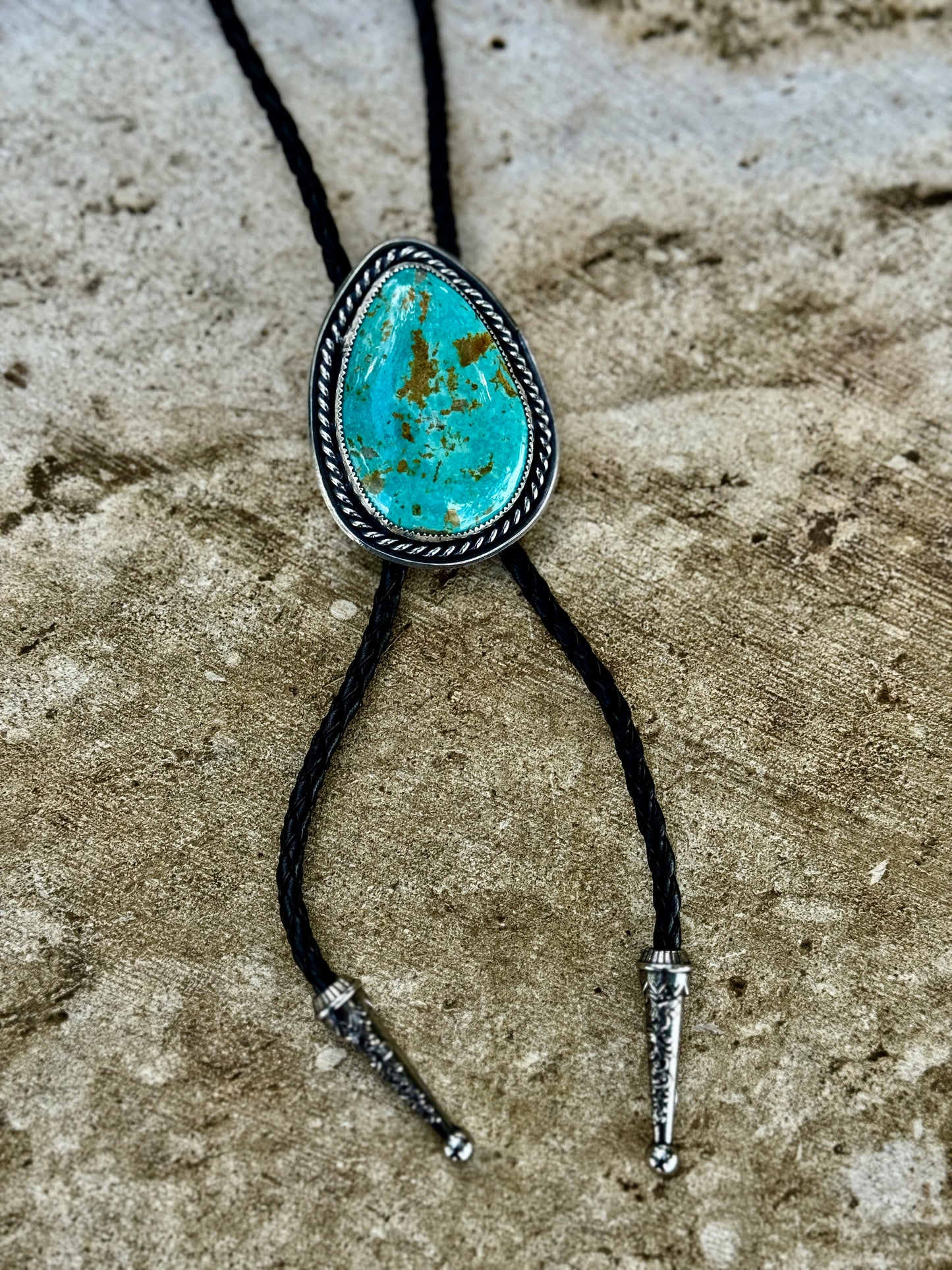 Thunderhead Bolo