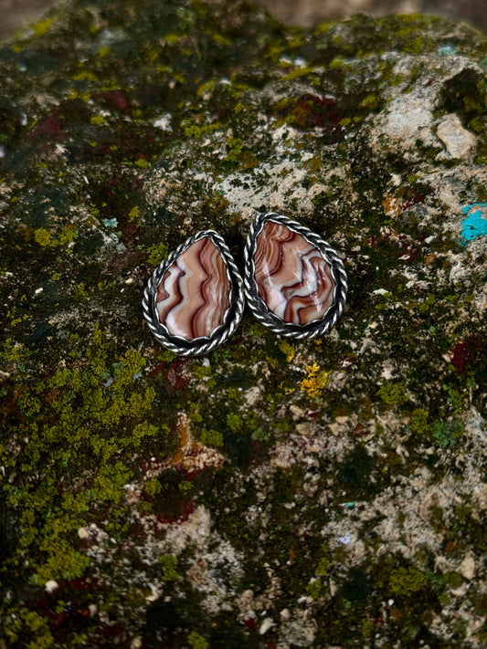 Canyon Echo Studs